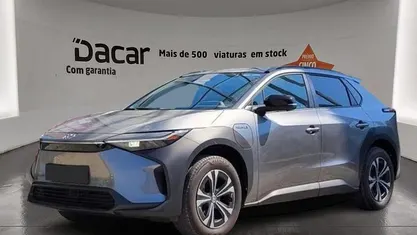Preto Usado 2023 Toyota bZ4X SUV | € 31.799 (Preço justo)