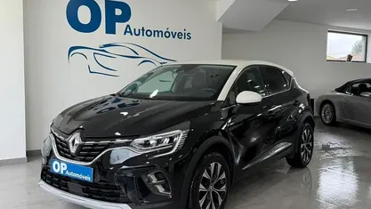 Usado 2023 Renault Captur SUV | € 18.450 (Preço justo)
