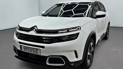 Branco Usado 2020 Citroën C5 Aircross Feel SUV | € 18.200 (Preço justo)