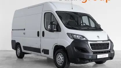 Usado 2021 Peugeot Boxer Premium Van | € 16.990 (Bom preço)