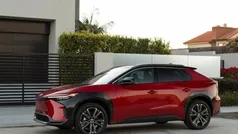 Usado 2023 Toyota bZ4X Comfort SUV | € 31.500 (Bom preço)