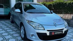 Cinzento Usado 2011 Renault Mégane III Citadino | € 5.750 (Preço justo)