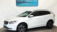 Branco Usado 2017 Volvo XC60 Dynamic SUV | € 24.900 (Preço justo)