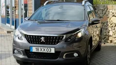 Cinza Usado 2019 Peugeot 2008 Signature Sky SUV | € 15.900 (Preço justo)