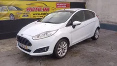 Branco Usado 2016 Ford Fiesta Titanium Citadino | € 11.250 (Preço justo)