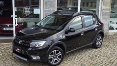 Preto Usado 2019 Dacia Sandero Stepway Citadino | € 10.950 (Preço justo)