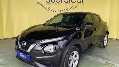 Usado Nissan Juke N-Connecta 114 HP (83 kW) 2022 Preto SUV