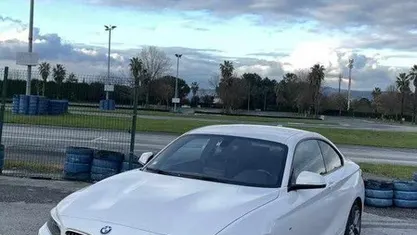 Branco Usado 2015 BMW 220 Coupé | € 24.000 (Preço justo)