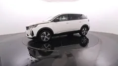 Branco Usado 2024 Peugeot 5008 Allure Monovolume | € 35.900 (Preço justo)