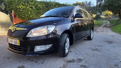 Preto Usado 2013 Skoda Fabia Carrinha | € 4.800 (Bom preço)