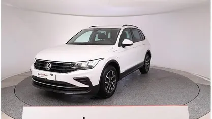 Branco Usado 2021 VW Tiguan Life SUV | € 26.490 (Super Preço)