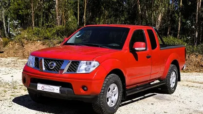 Vermelho Usado 2008 Nissan Navara Pickup | € 16.500 (Bom preço)