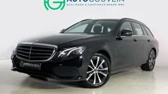Preto Usado 2019 Mercedes E300 Avantgarde Carrinha | € 32.980 (Preço justo)