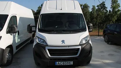 Branco Usado 2020 Peugeot Boxer Van | € 18.000 (Preço justo)