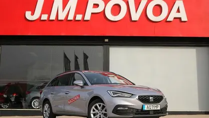 Usado Seat Leon ST 115 HP (84 kW) 2022 Cinzento Carrinha