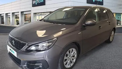 Cinza Usado 2019 Peugeot 308 Style Carrinha | € 13.900 (Preço justo)