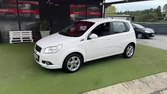 Branco Usado 2008 Chevrolet Aveo Citadino | € 4.750 (Preço justo)