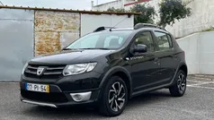 Preto Usado 2014 Dacia Sandero Stepway Citadino | € 8.900 (Preço justo)