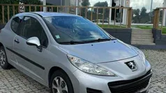 Cinzento Usado 2009 Peugeot 207 CC Cabrios | € 5.500