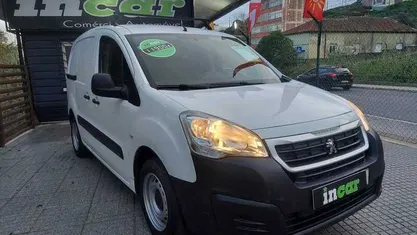 Usado Peugeot Partner 90 HP (66 kW) 2018 Branco Monovolume