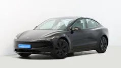 Preto Novo 2025 Tesla Model 3 Sedan | € 38.900 (Preço justo)