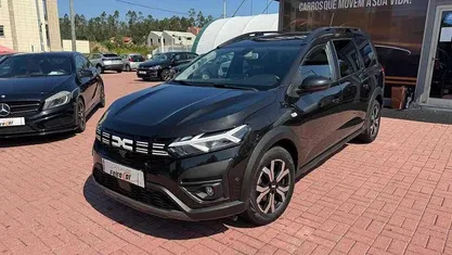Usado Dacia Jogger Comfort 101 HP (74 kW) 2023 Preto Monovolume