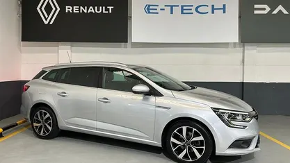 Usado 2021 Renault Mégane IV Carrinha | € 19.490 (Preço justo)