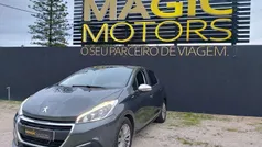 Usado 2017 Peugeot 208 Style Citadino | € 10.990 (Preço justo)