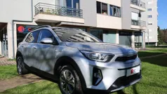 Cinzento Usado 2022 Kia Stonic SUV | € 15.990 (Preço justo)
