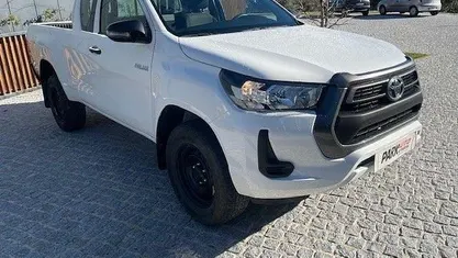Usado Toyota HiLux 150 HP (110 kW) 2024 Pickup