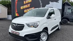 Branco Usado 2022 Opel Combo Monovolume | € 15.990 (Preço justo)