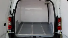 Branco Usado 2023 Peugeot Partner Monovolume | € 18.500 (Preço justo)