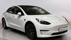 Usado 2022 Tesla Model 3 Performance Sedan | € 35.990 (Preço justo)