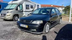 Preto Usado 1999 Opel Astra Club | € 4.750