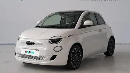 Branco Usado 2023 Fiat 500e Cabrios | € 21.490 (Bom preço)