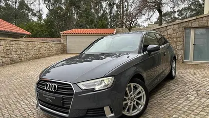 Usado Audi A3 110 HP (80 kW) 2017 Cinzento