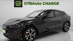 Preto Usado 2022 Ford Mustang Mach-E SUV | € 36.000 (Preço justo)