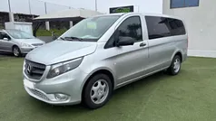 Cinza Usado 2015 Mercedes Vito Monovolume | € 28.490