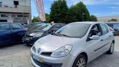 Usado 2009 Renault Clio II | € 3.365 (Bom preço)