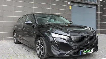 Usado 2023 Peugeot 308 SW Carrinha | € 24.650 (Bom preço)