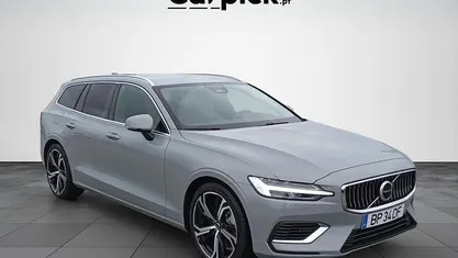 Usado Volvo V60 Plus 350 HP (257 kW) 2024 Carrinha