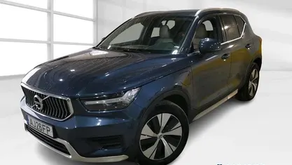 Azul Usado 2021 Volvo XC40 Inscription SUV | € 29.900 (Preço justo)