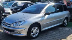 Cinza Usado 2003 Peugeot 206 Carrinha | € 3.749 (Preço justo)