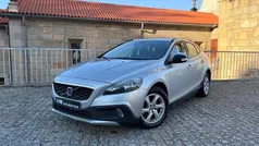 Cinzento Usado 2014 Volvo V40 CC Carrinha | € 13.490 (Preço justo)