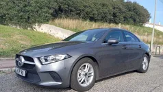 Cinzento Usado 2019 Mercedes A180 Style Sedan | € 22.880 (Bom preço)