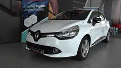 Branco Usado 2016 Renault Clio IV LIMITED Citadino | € 10.800 (Preço justo)