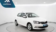 Branco Usado 2015 Skoda Fabia Ambition | € 10.980 (Preço justo)