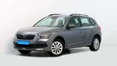 Cinzento Usado 2023 Skoda Kamiq SUV | € 19.900 (Preço justo)