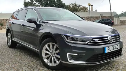 Usado VW Passat GTE 218 HP (160 kW) 2017 Cinzento Carrinha