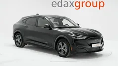 Preto Usado 2022 Ford Mustang Mach-E SUV | € 33.490 (Preço justo)
